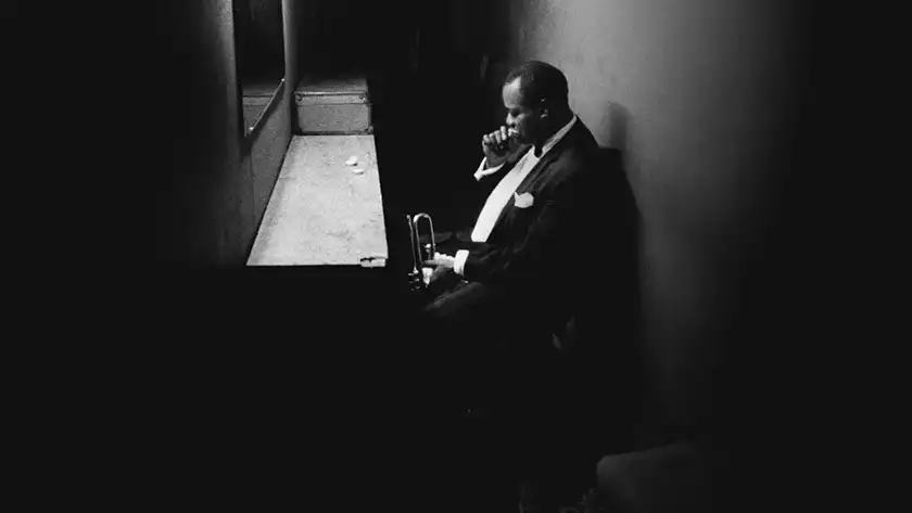 مستند Louis Armstrong’s Black & Blues