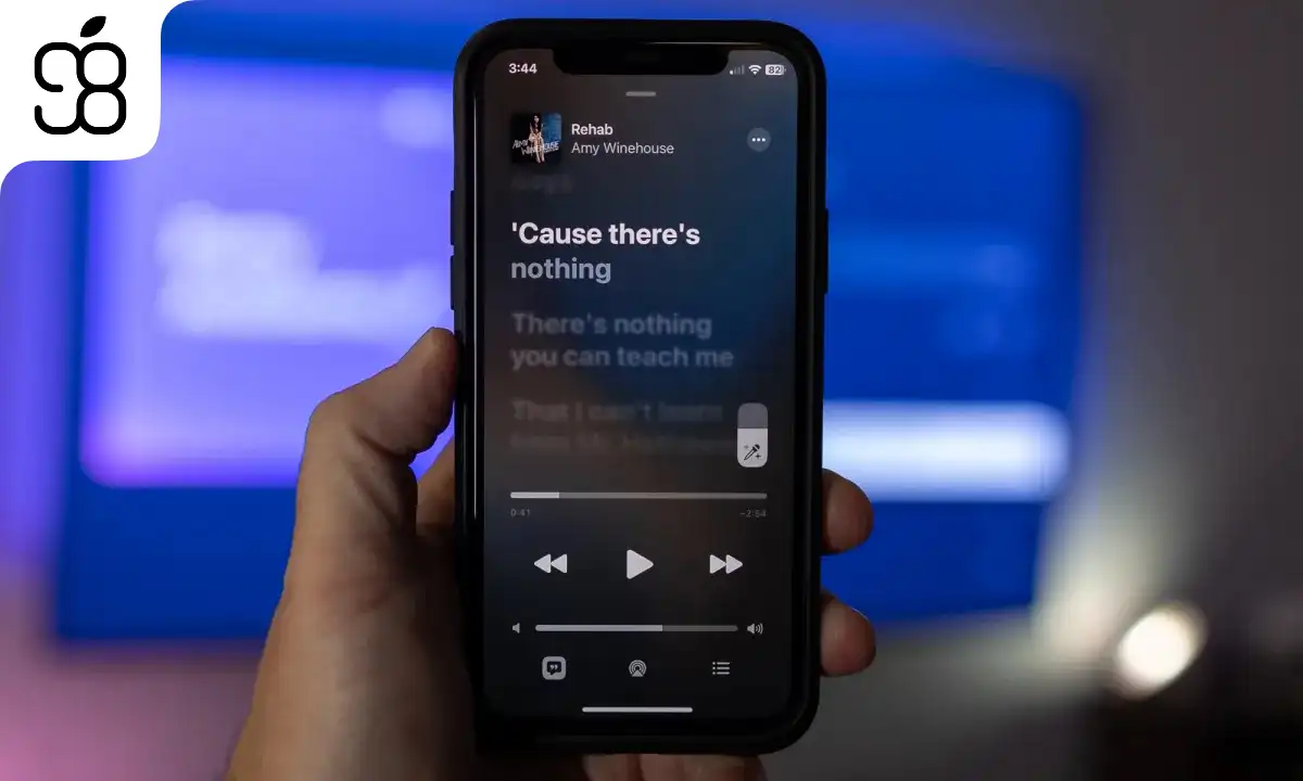اپل موزیک با iOS 26.2 قابلیت Offline Lyrics را دریافت می کند